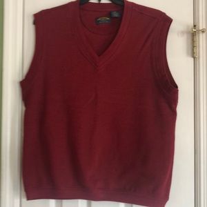 Arrow Pin Hi Cotton Golf Vest